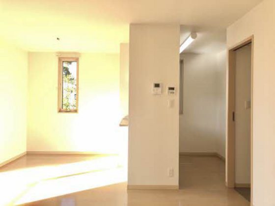 エッセ・ナイガイ A棟