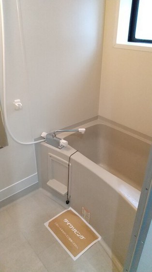 ハイカムール花尻 A棟