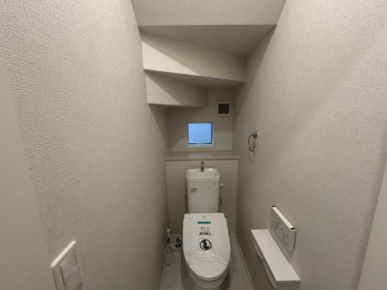 リナージュ屋代