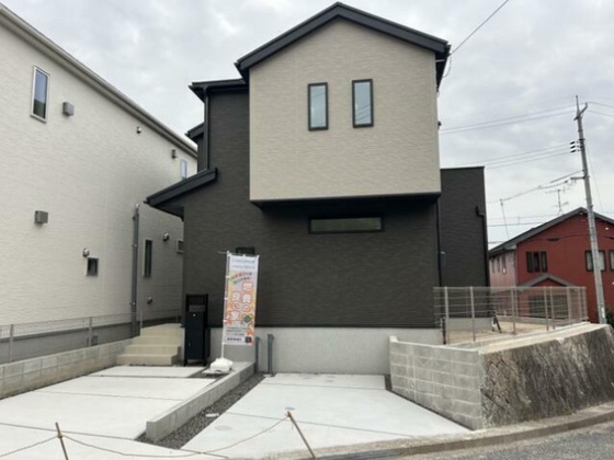 リナージュ屋代