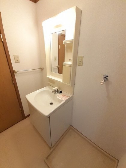 サニーレジデンスA