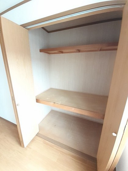 サニーレジデンスA