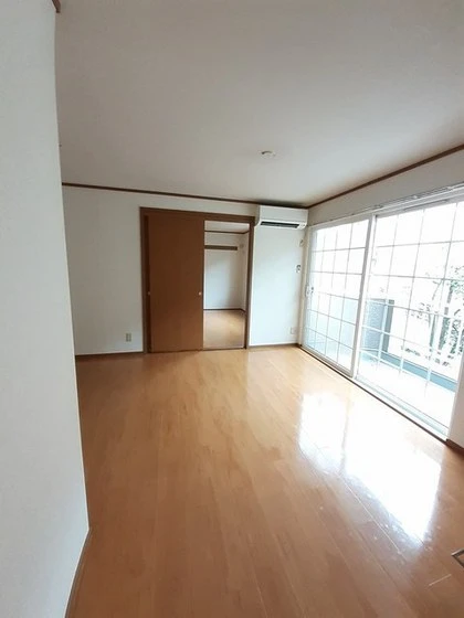 ハイムサンビレッジE