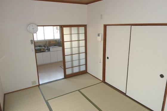 国只借家(南棟)