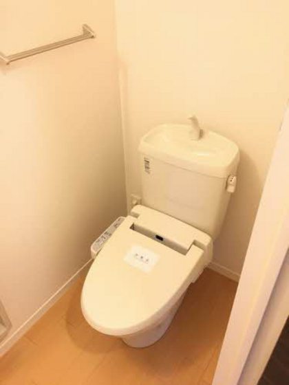 シャーメゾン津島新野 A