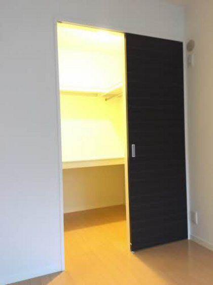 シャーメゾン津島新野 A