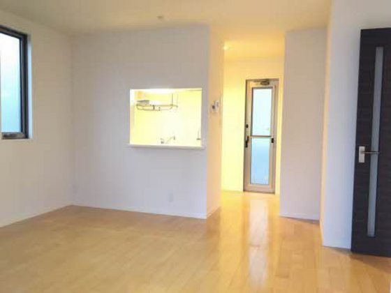 シャーメゾン津島新野 A