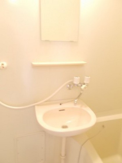 エルディム神田A