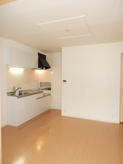 リバーサイド真倉 E