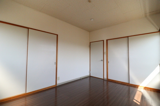 ネオポリス 中島邸