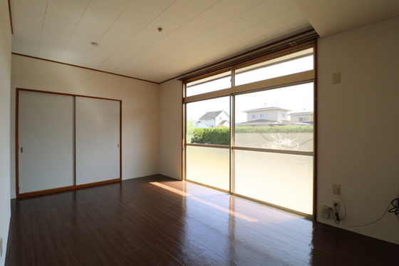 ネオポリス 中島邸