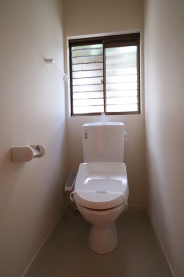 ネオポリス 堀江邸