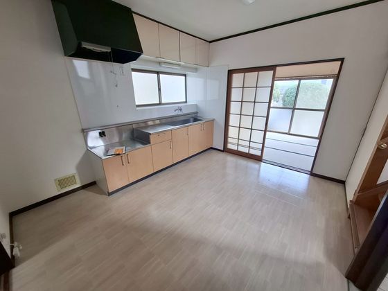 中野2丁目13戸建