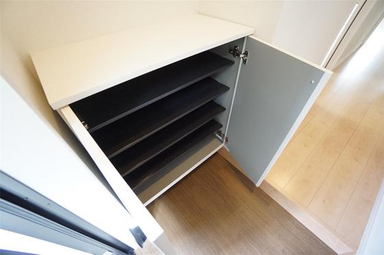 イデアーレ中庄B