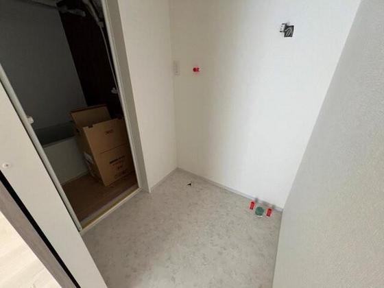 アマン・リョウ