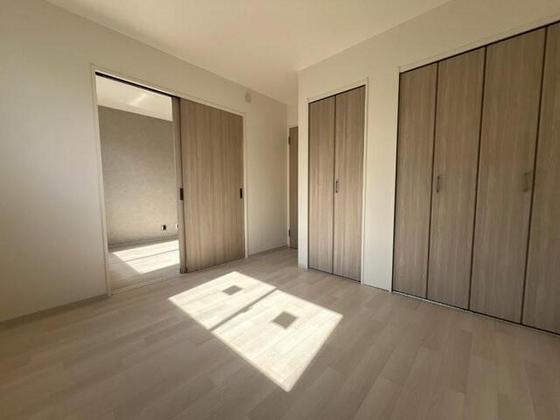 アマン・リョウ