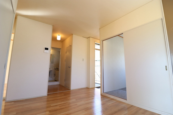 グリーンハイツ新福 F棟