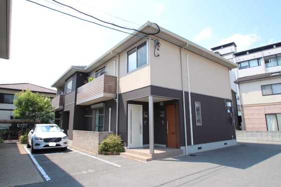 ヴィラーチェ B棟