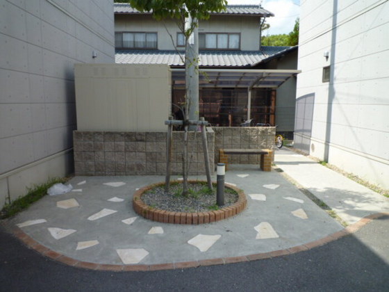 リースランド今 A棟