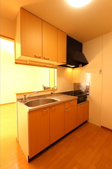 リースランド今 A棟