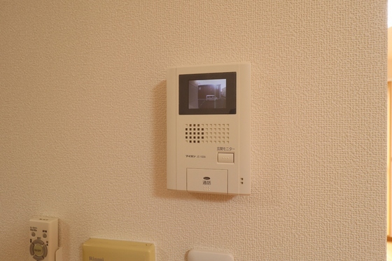 リースランド今 A棟