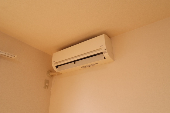 リースランド今 A棟