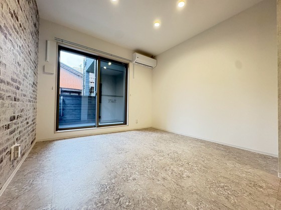 リユニオン三条