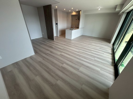 ザ・ライオンズ横川