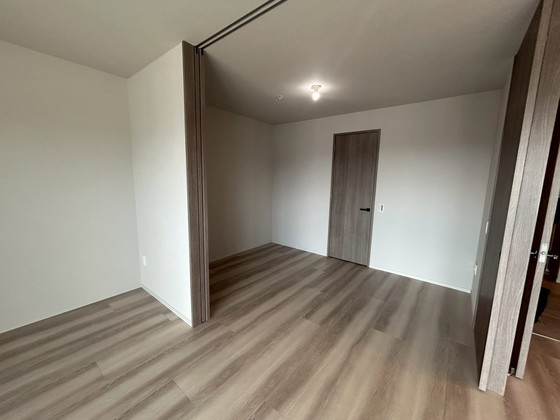 ザ・ライオンズ横川