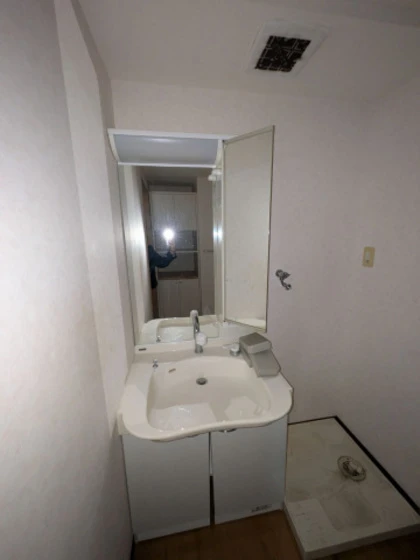 アスティ学南町