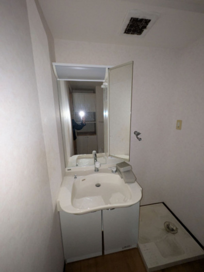 アスティ学南町