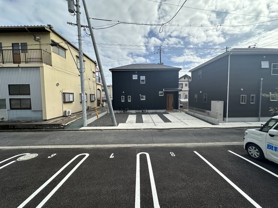 パインツリ―立戸