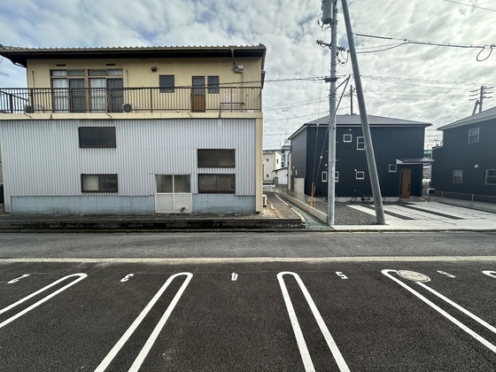 パインツリ―立戸