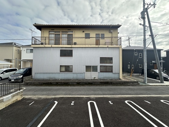 パインツリ―立戸