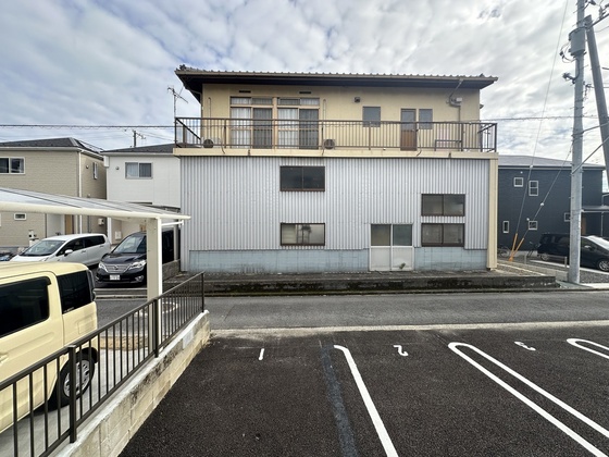 パインツリ―立戸