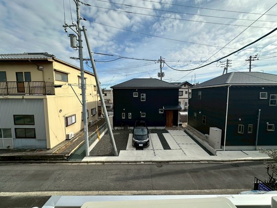 パインツリ―立戸