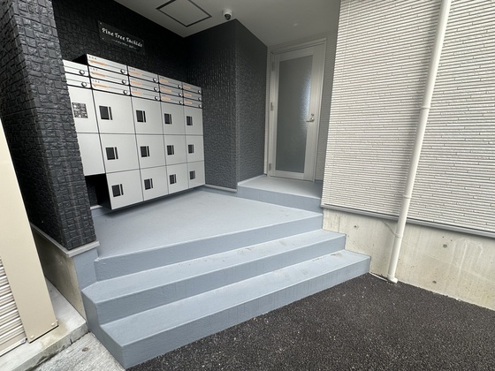 パインツリ―立戸