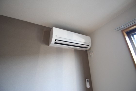 リースランド福島 B棟