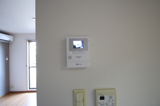 リースランド福島 B棟