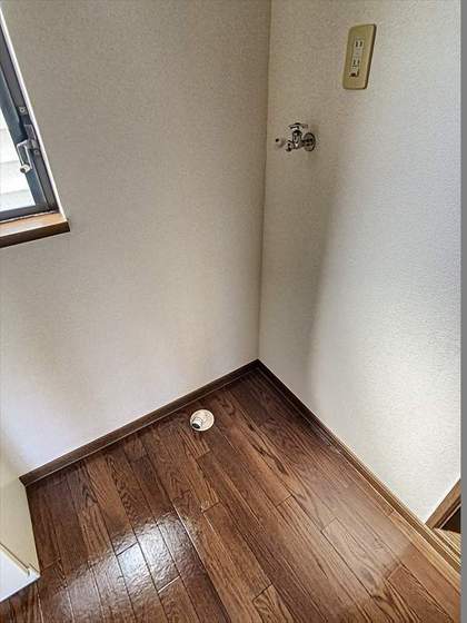 ロワイヤルガーデンB棟