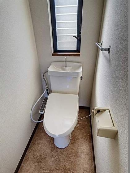 ロワイヤルガーデンB棟