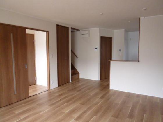 ニコフェリース