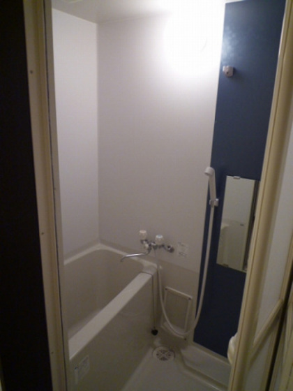 クレフラスト中井町