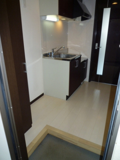 クレフラスト中井町