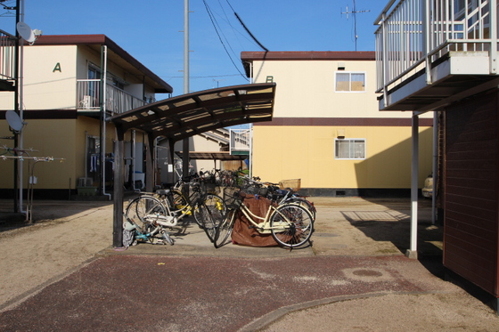 グランドール中井 A