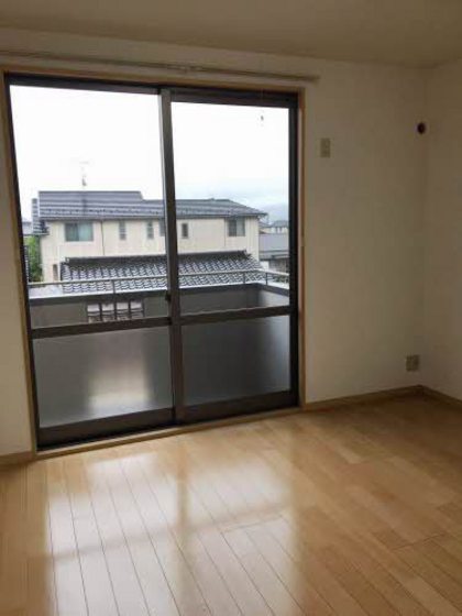 バリュージュ新町 A棟