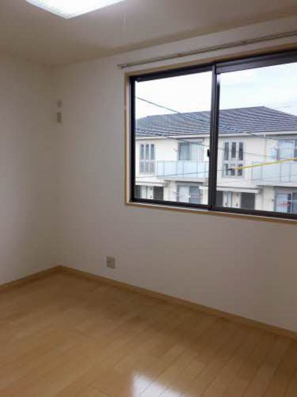 バリュージュ新町 A棟